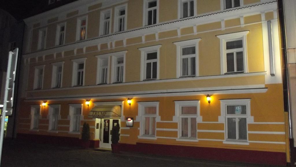 Hotel Trumf Mlada Boleslav Ngoại thất bức ảnh